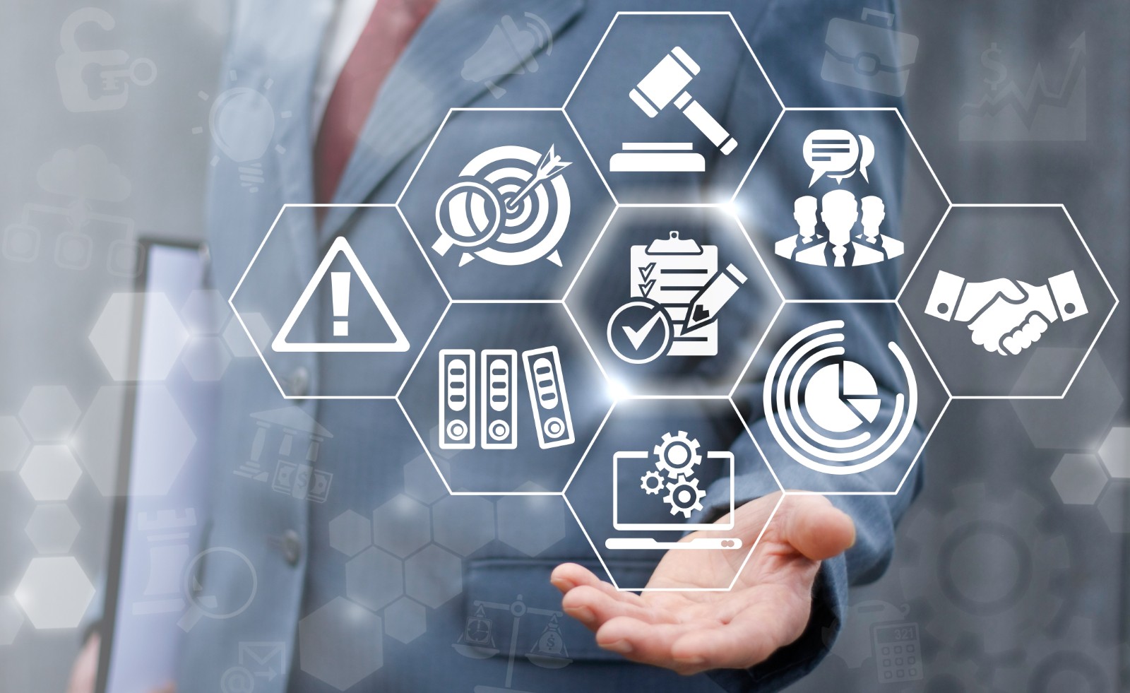 从天下数字经济报告看尊龙凯时动力：数字化转型效劳普惠各行各业